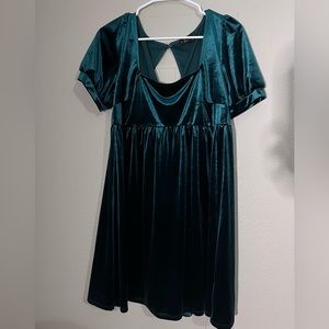 Green babydoll velour type dress